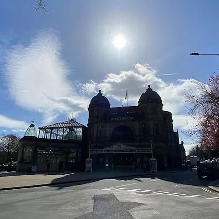 The Milner Studio Buxton  Exterior photo